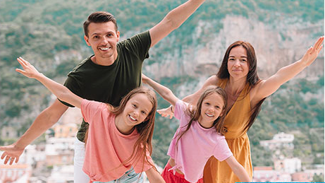 Zile cu velierul pentru familie în Halkidiki: cum să-i faci pe toți fericiți