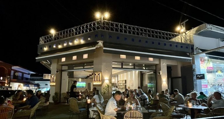 MONE Restaurant Kallithea: Vinbar, Pizza & Takservering i Halkidiki | 2026